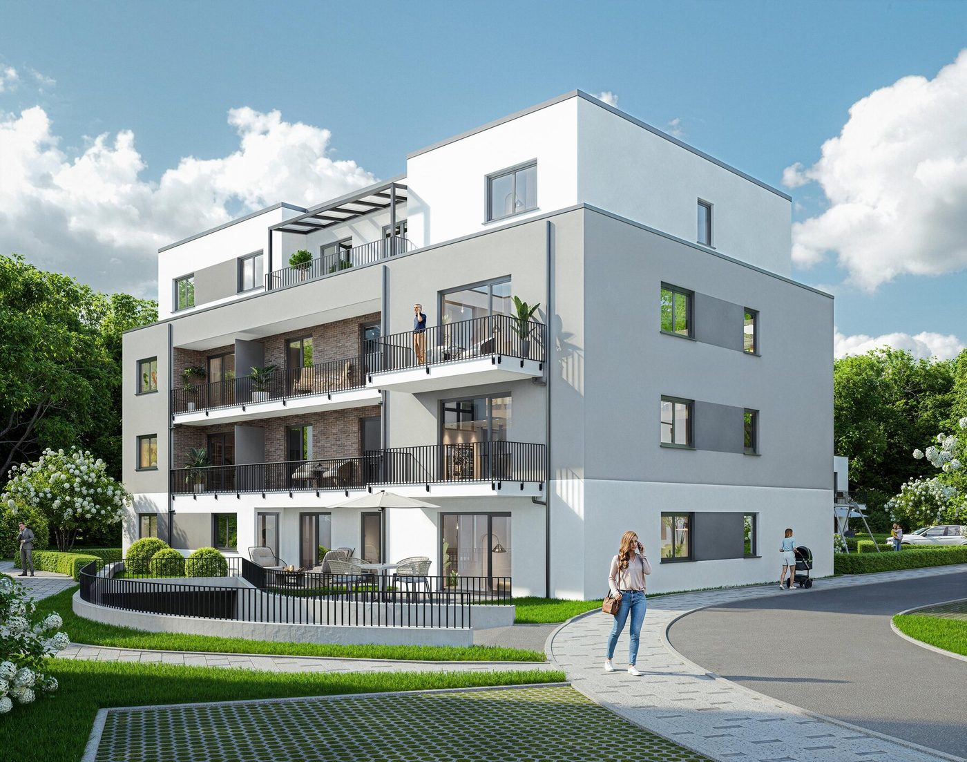Seitenansicht des Gebäudes mit Balkonen und Dachterrasse